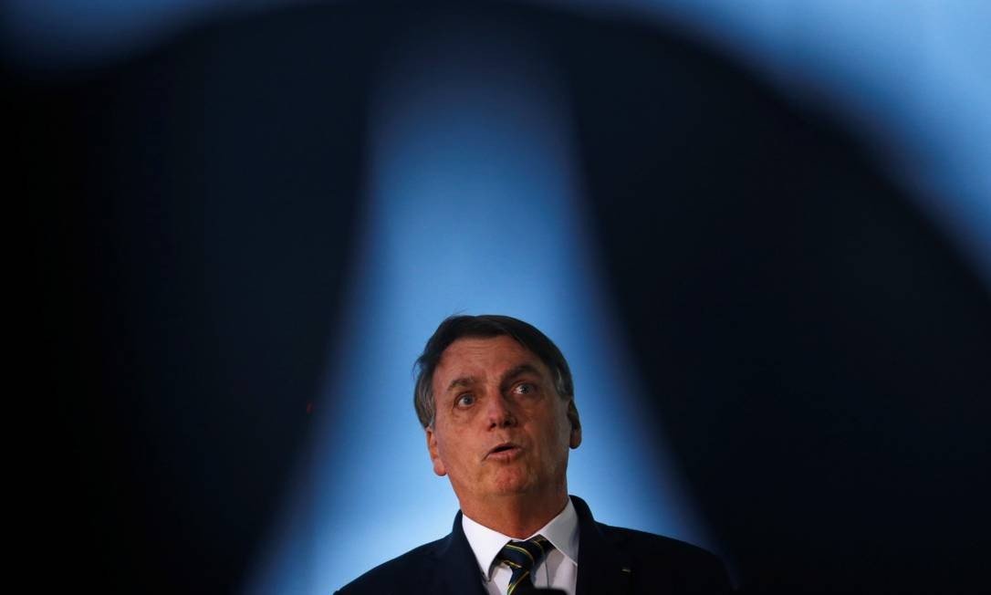 Presidente Bolsonaro destaca que novo ministro da saúde terá de  falar “sua língua”