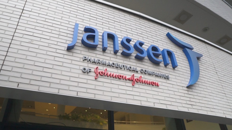 Johnson & Johnson faz anúncio de testes de fase 3 como candidata a vacina da Covid-19