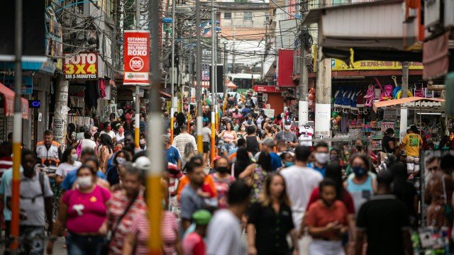 Boletim aponta 4 milhões de infectados por Covid-19, com quase 124 mil mortos no Brasil