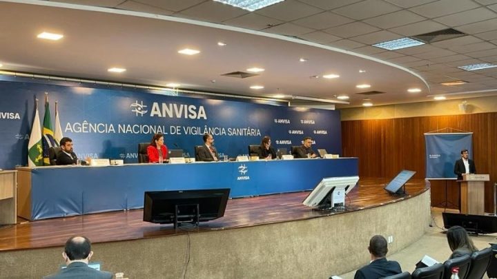 Por unanimidade, diretores da Anvisa autorizam uso de 2º lote da CoronaVac