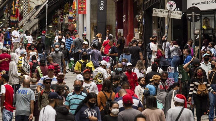 Brasil registra maior média de mortes por covid desde o início da pandemia