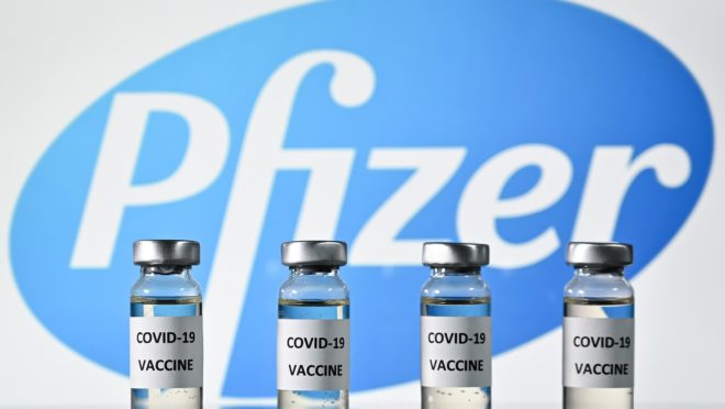 Governo Federal vai assinar contratos com Pfizer e Janssen para receber 138 milhões de doses