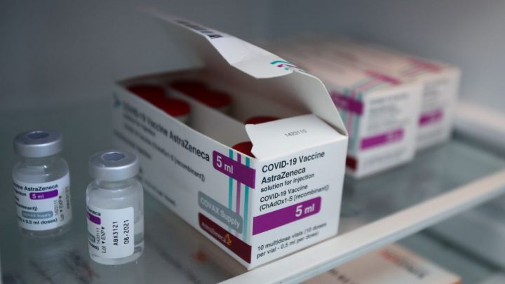 Anvisa autoriza estudo clínico para avaliar  eficácia da 3ª dose da AstraZeneca