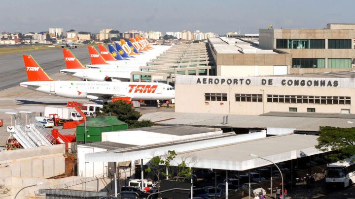 Governo de SP desativa barreiras sanitárias nos aeroportos e terminais de ônibus