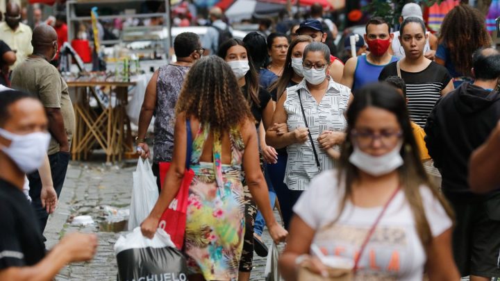 Brasil bate recorde mais um recorde de novos casos de Covid-19 esta semana e situação complica